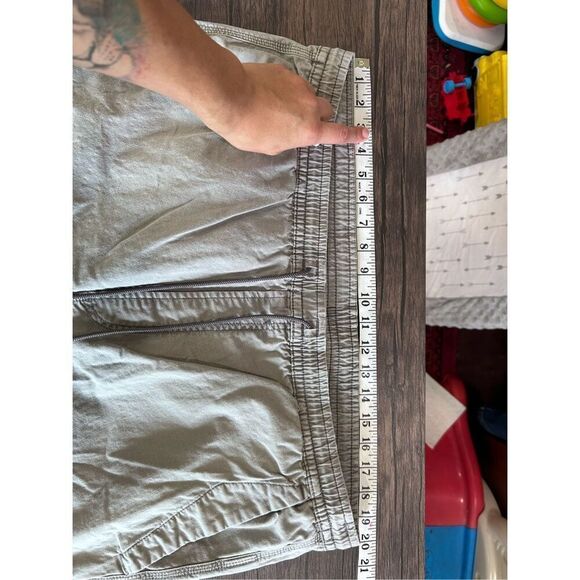 Tan Sand Cargo Jogger Men’s Pants XL Clasp Pockets Rip stitch - Picture 10 of 12